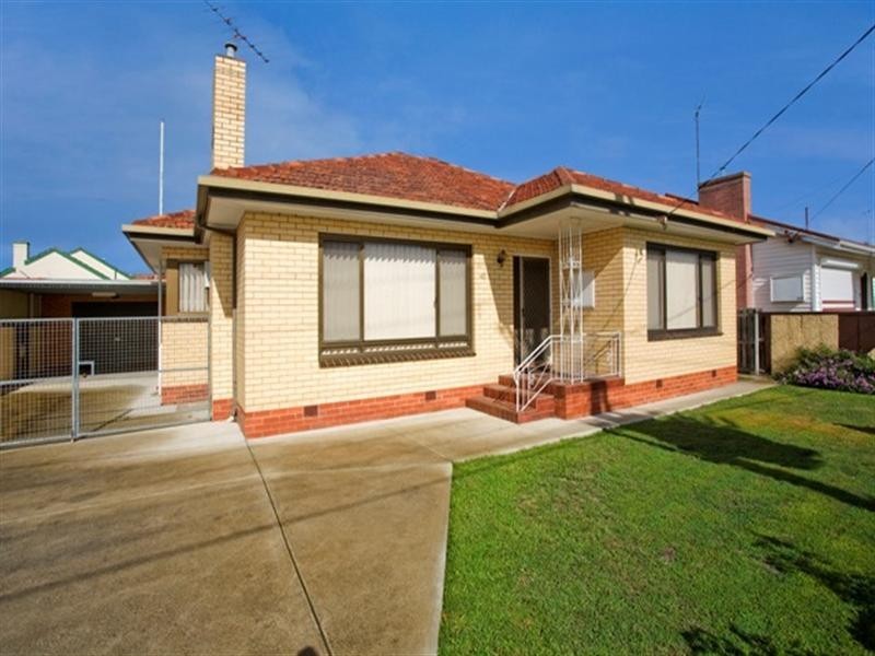 46 Charles Street, Newcomb VIC 3219