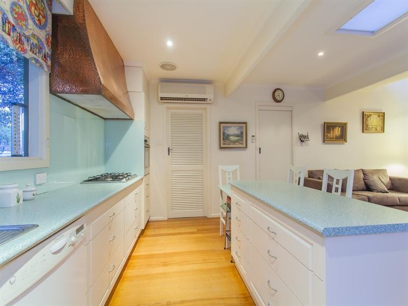 201 Noble Street, Newtown VIC 3220