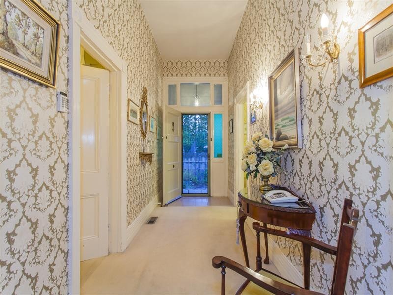 201 Noble Street, Newtown VIC 3220