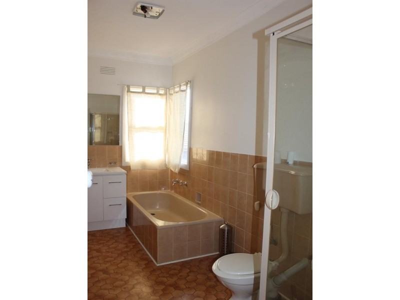 235 Mount Pleasant Road, Highton VIC 3216