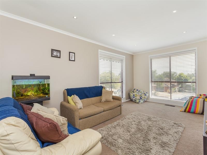 14 Birkenhead Drive, Grovedale VIC 3216