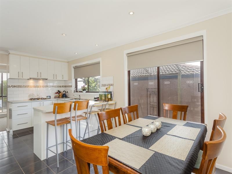 14 Birkenhead Drive, Grovedale VIC 3216