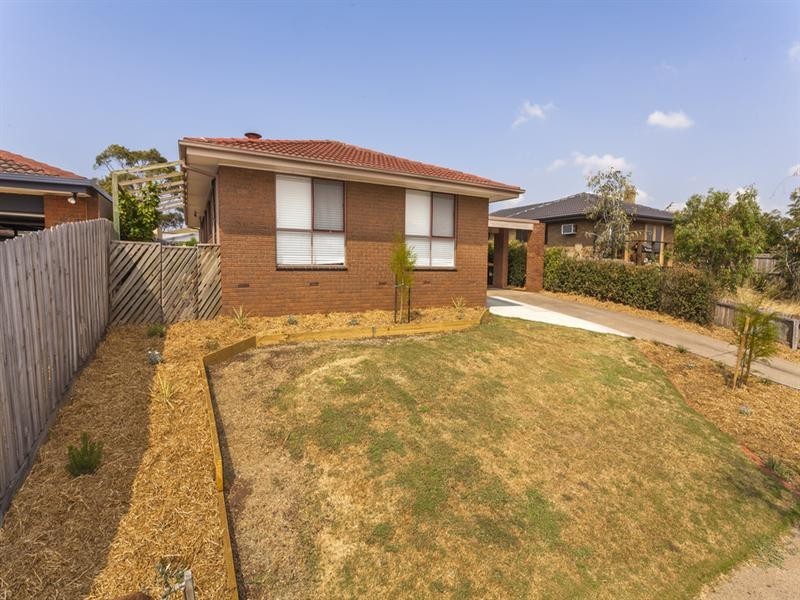 14 Birkenhead Drive, Grovedale VIC 3216