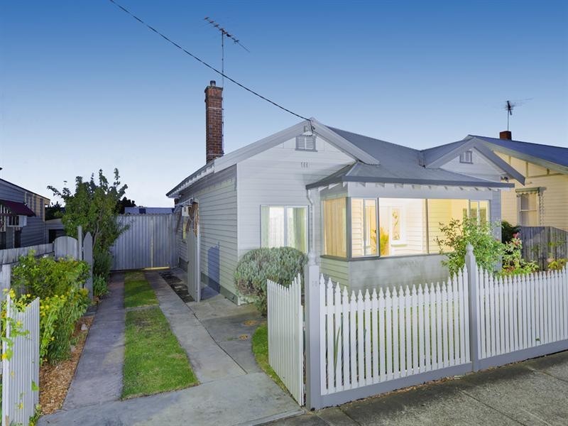 16 Gertrude Street, Geelong West VIC 3218
