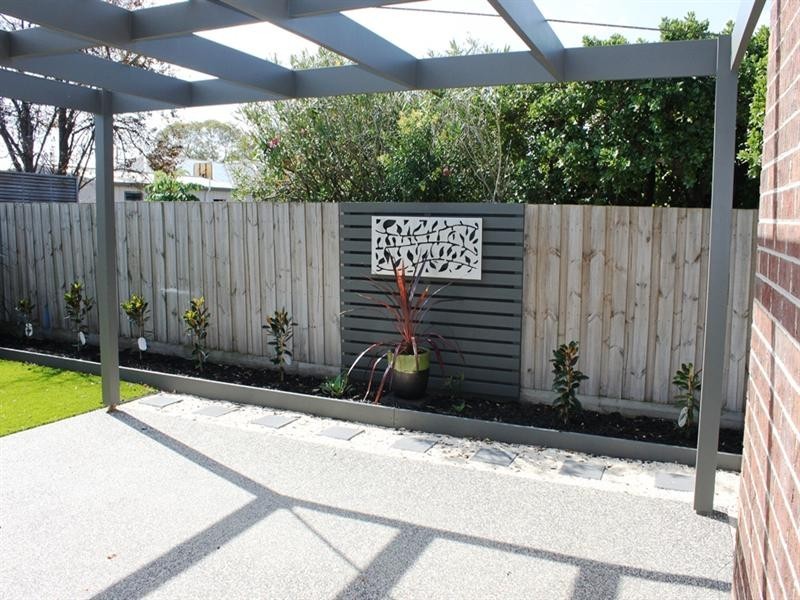 12a Roslyn Road, Belmont VIC 3216