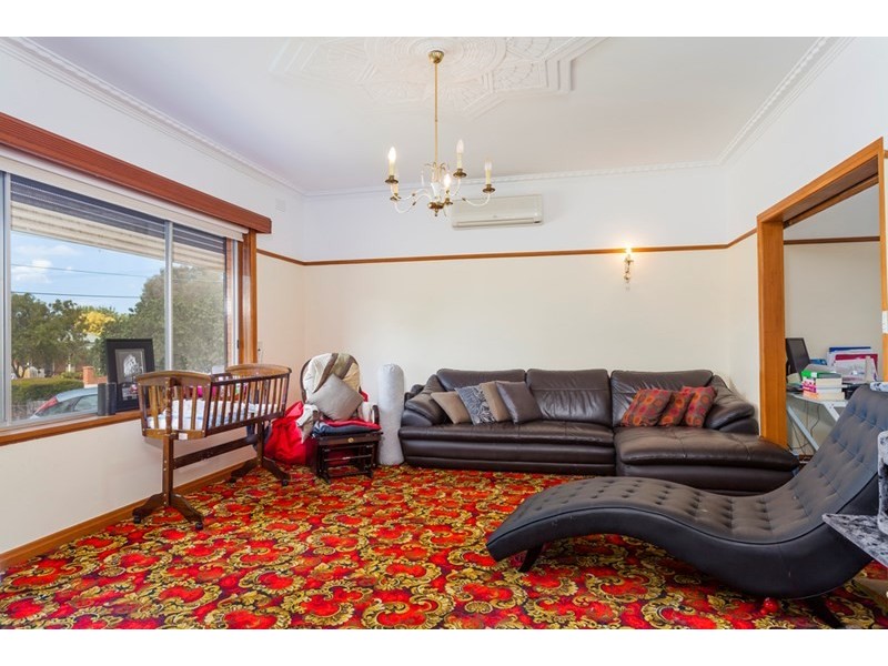 120 Sladen Street, Hamlyn Heights VIC 3215