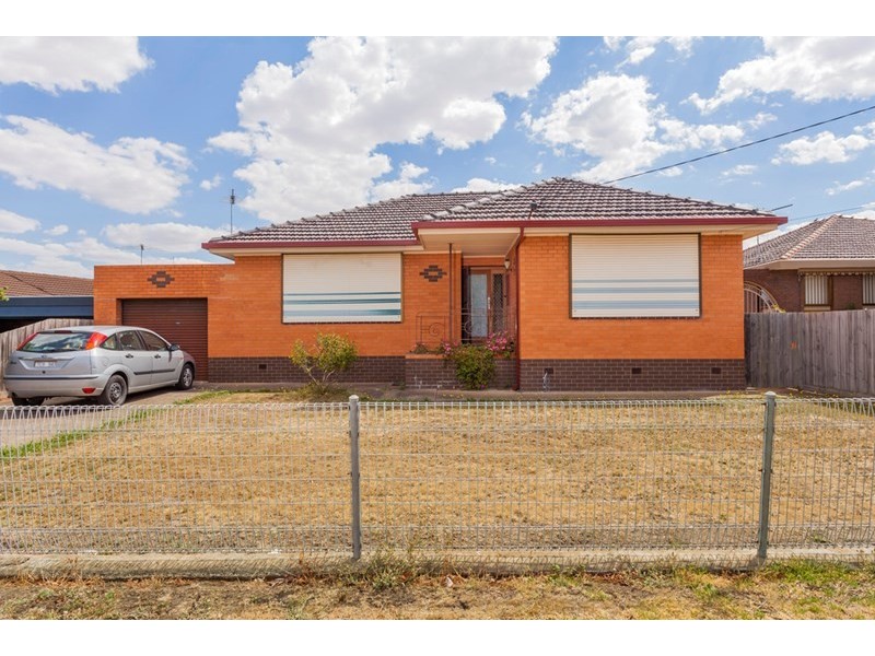 120 Sladen Street, Hamlyn Heights VIC 3215