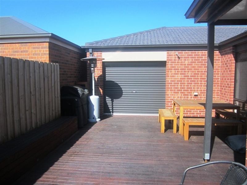 34 MacFarlane Street, Marshall VIC 3216