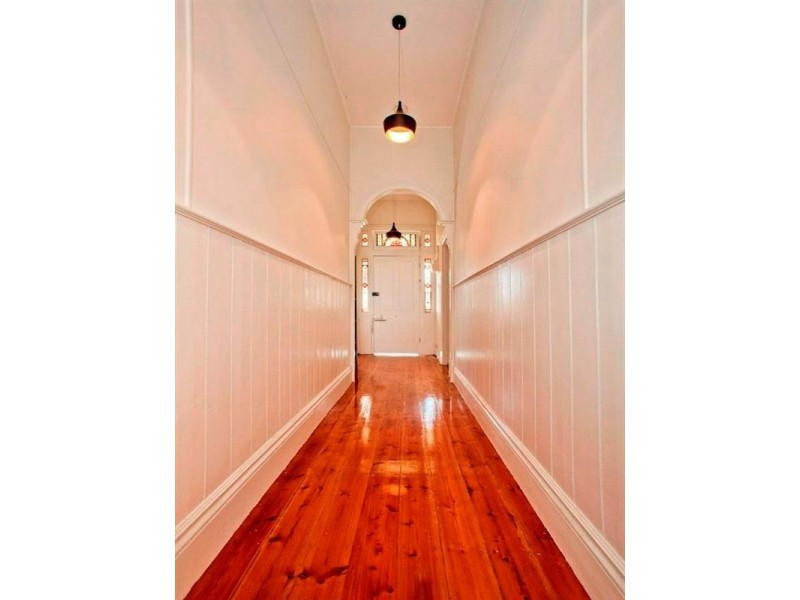 35 Waratah Street, Geelong West VIC 3218