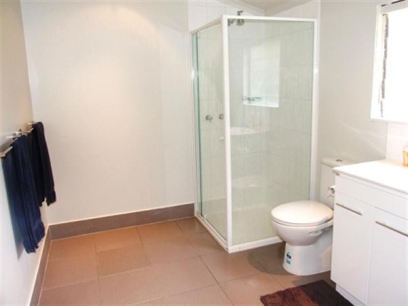 35 Waratah Street, Geelong West VIC 3218