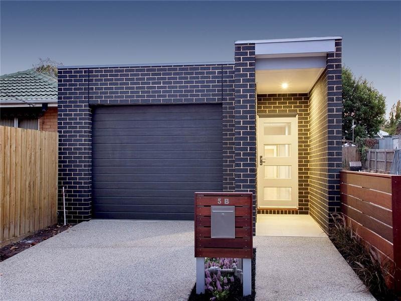 5B College Court, Newtown VIC 3220