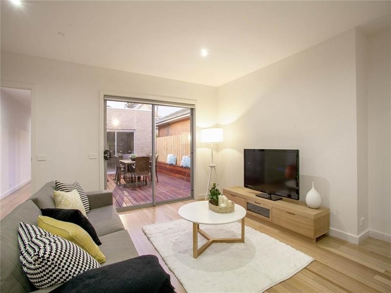 5B College Court, Newtown VIC 3220