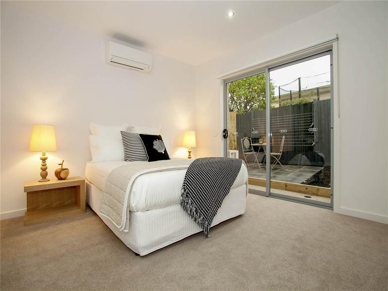 5B College Court, Newtown VIC 3220