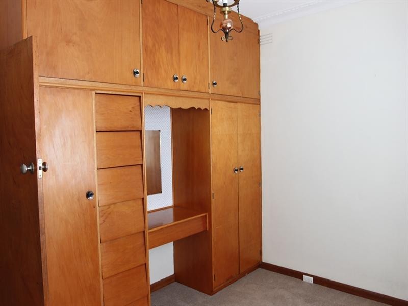 74 Ballarat Road, Hamlyn Heights VIC 3215