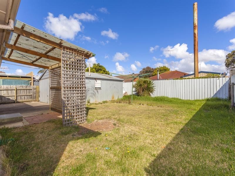 118 Portarlington Road, Newcomb VIC 3219