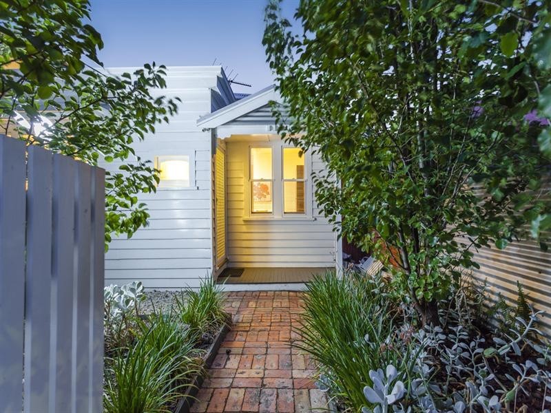 36 Villamanta Street, Geelong West VIC 3218