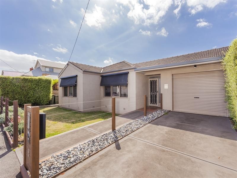 8 Pizer Street, Geelong West VIC 3218