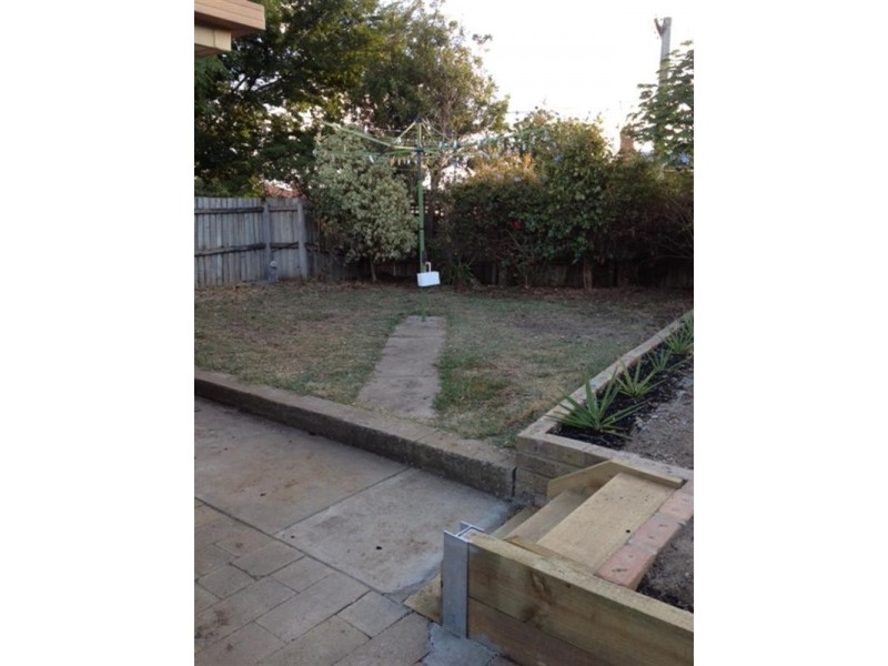 27 Villea Avenue, Grovedale VIC 3216