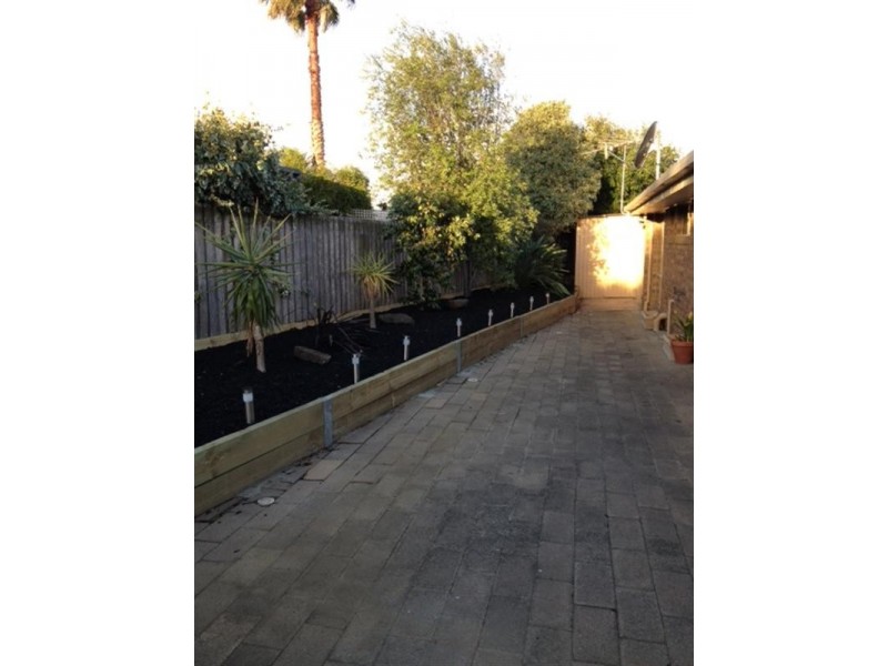 27 Villea Avenue, Grovedale VIC 3216