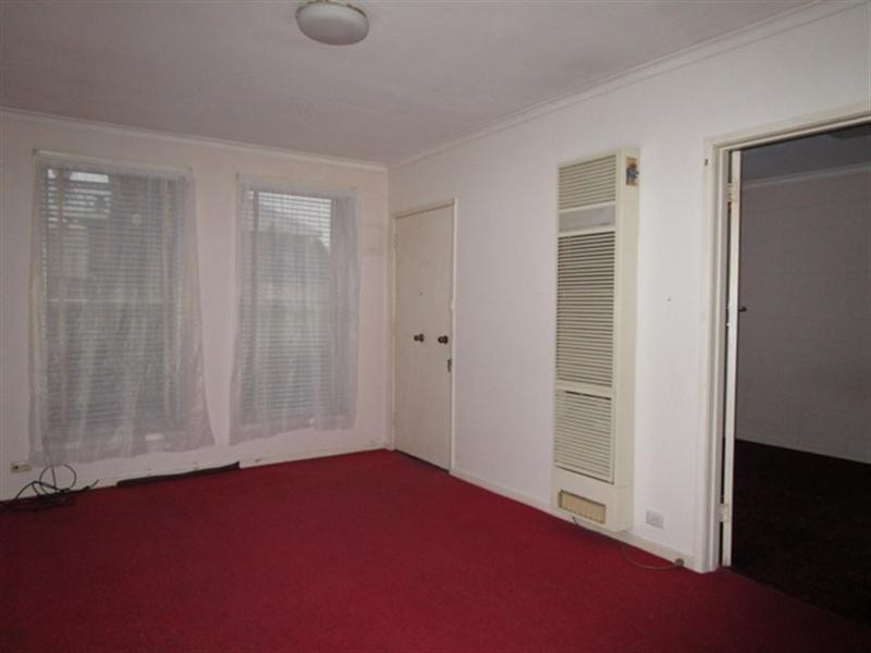 3/2a Staverly Road, Herne Hill VIC 3218