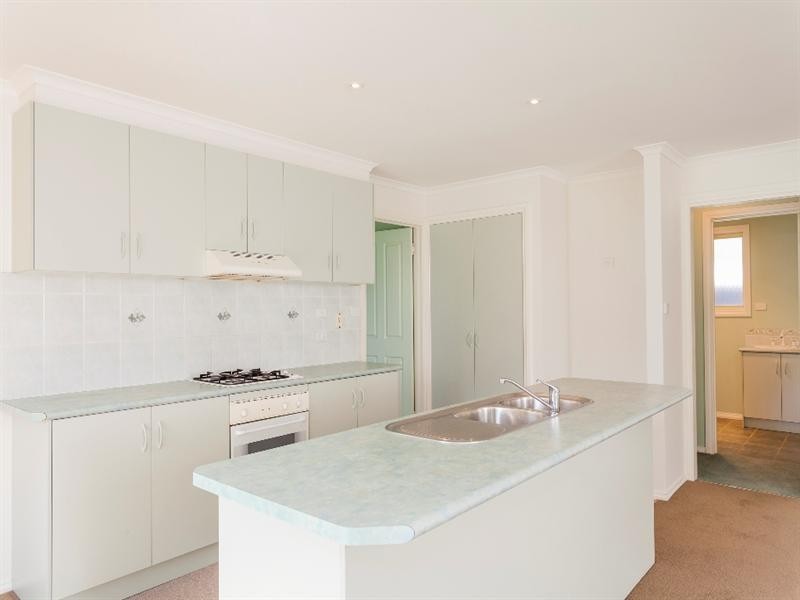 22 Hollows Court, Grovedale VIC 3216