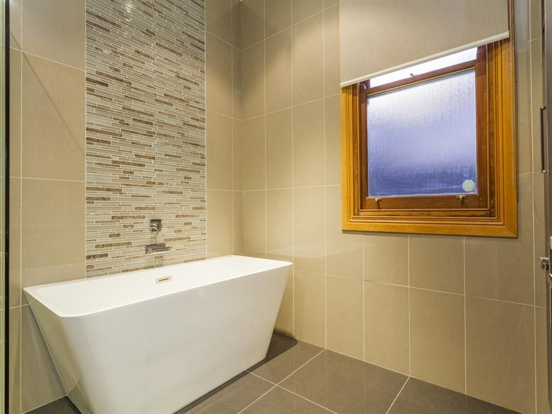 14 Girton Crescent, Manifold Heights VIC 3218