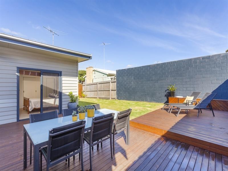 110 Settlement Road, Belmont VIC 3216