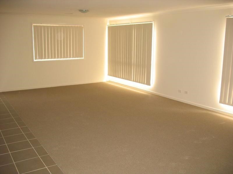 33 Blackheath Mews, Waurn Ponds VIC 3216