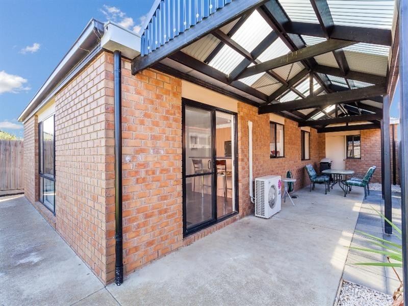 61 Hewitt Drive, Grovedale VIC 3216