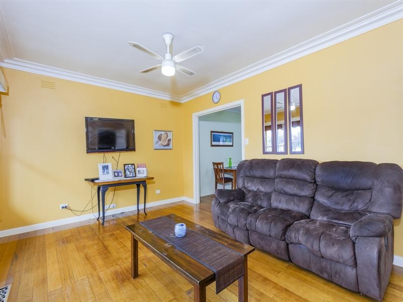 22 Simons Road, Leopold VIC 3224