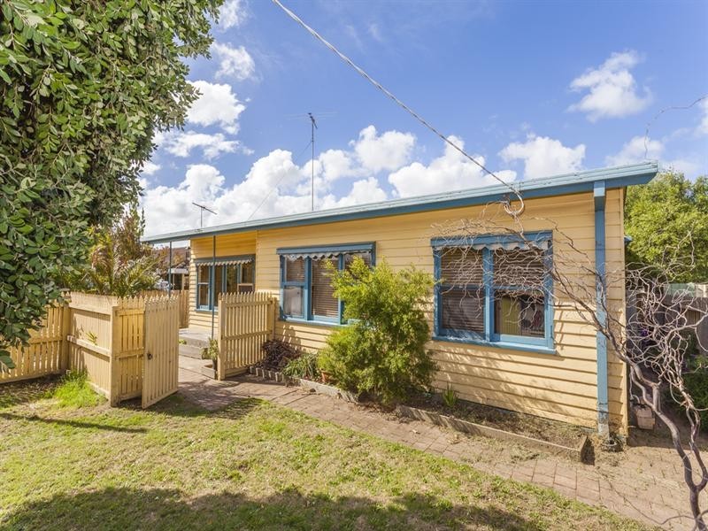 22 Simons Road, Leopold VIC 3224