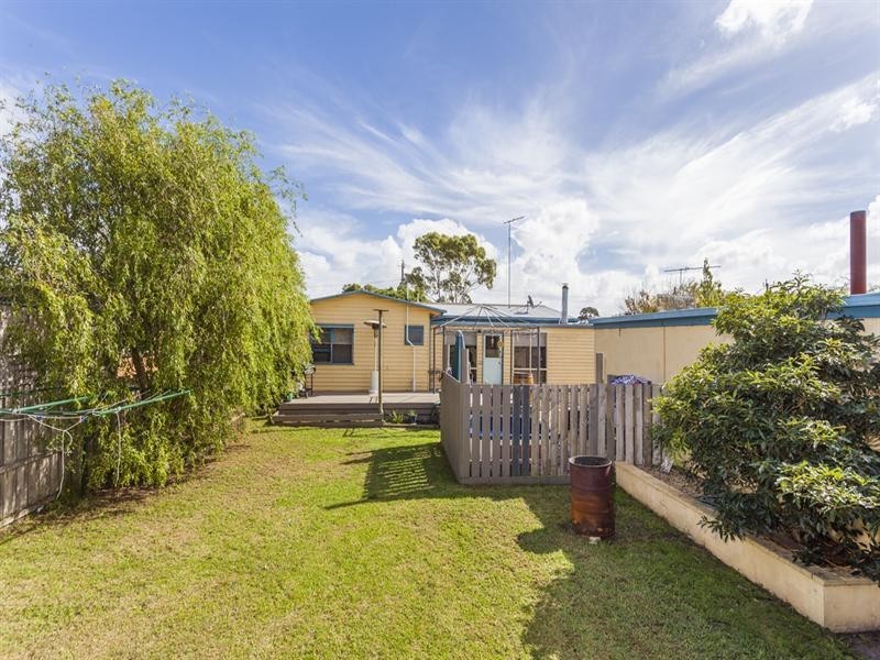 22 Simons Road, Leopold VIC 3224