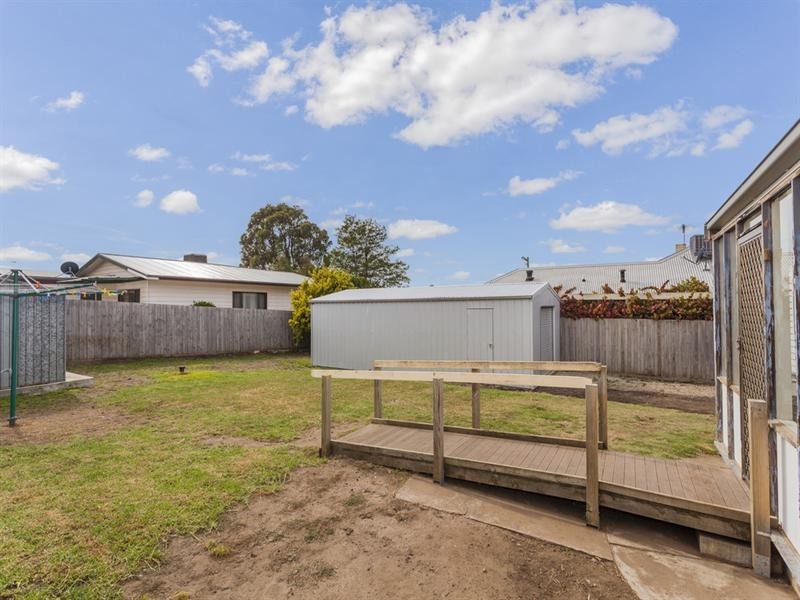 24 Drysdale Avenue, Hamlyn Heights VIC 3215