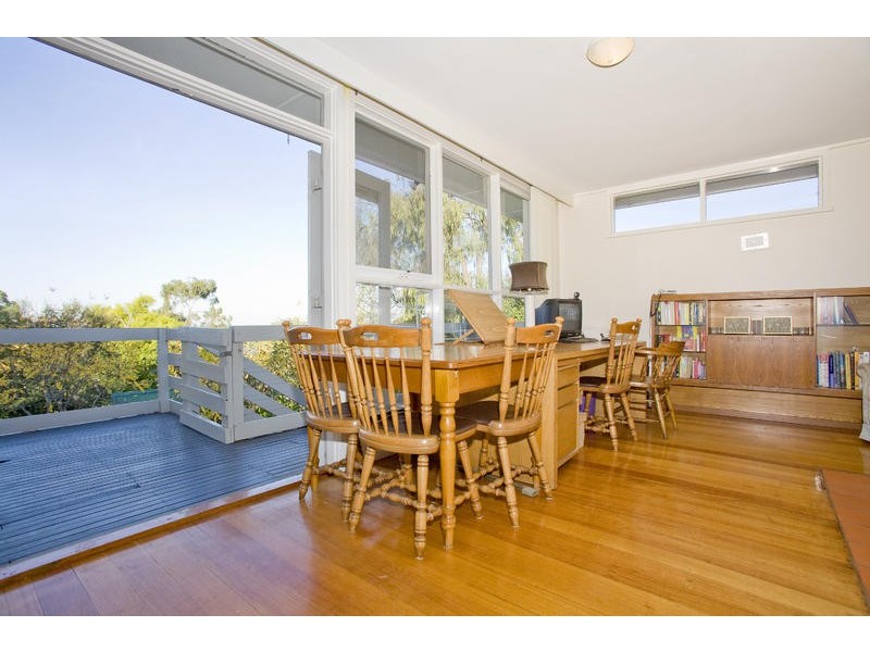36 Scenic Road, Highton VIC 3216