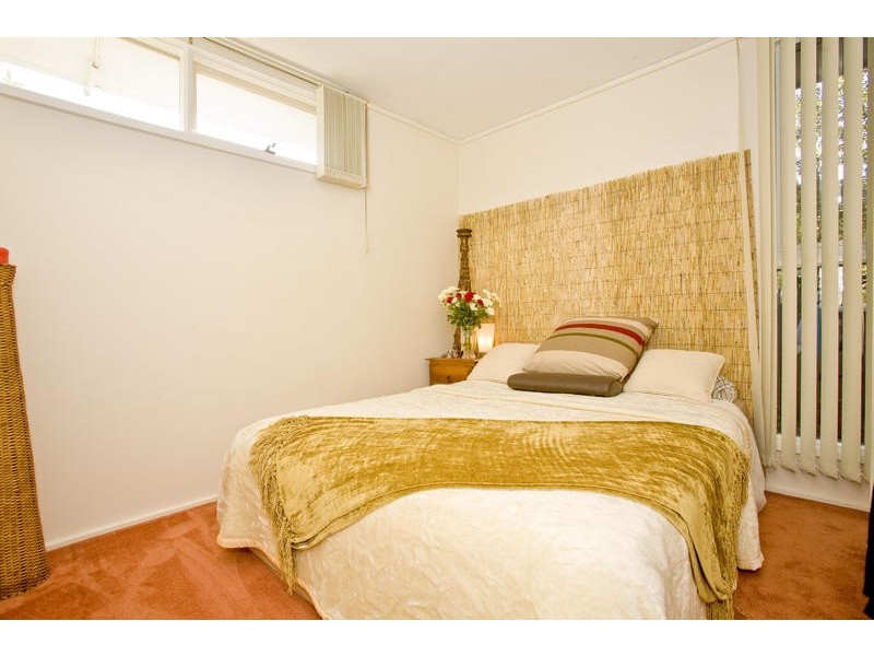 36 Scenic Road, Highton VIC 3216