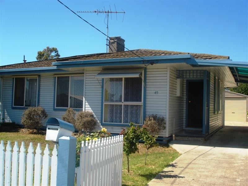 45 Rose Avenue, Norlane VIC 3214