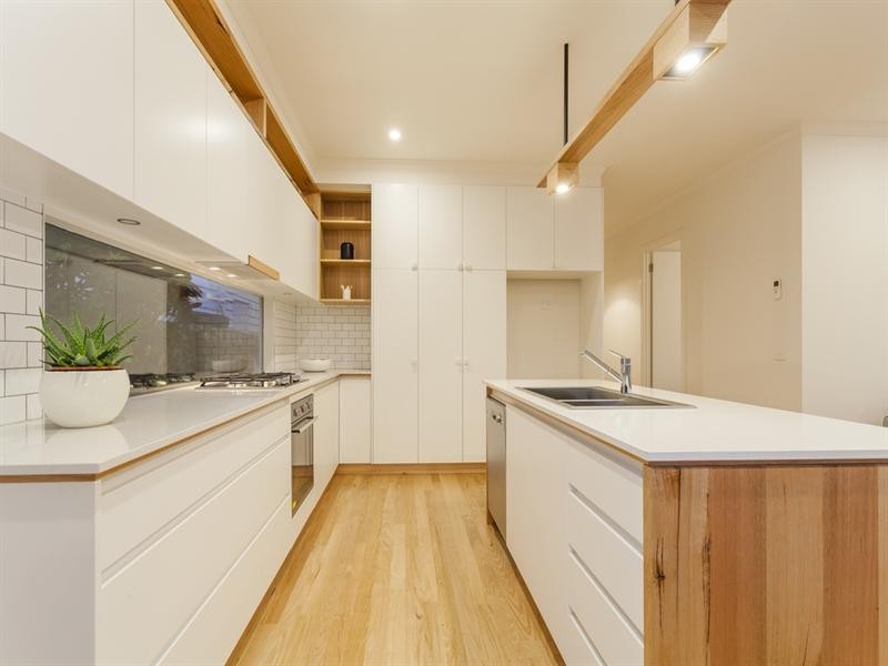 30 Crofton Street, Geelong West VIC 3218