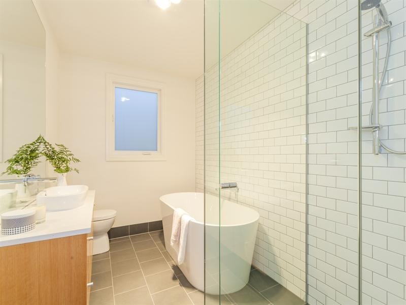 30 Crofton Street, Geelong West VIC 3218