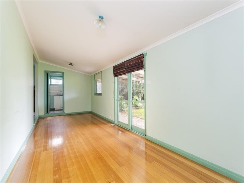 35 Oxford Street, Whittington VIC 3219