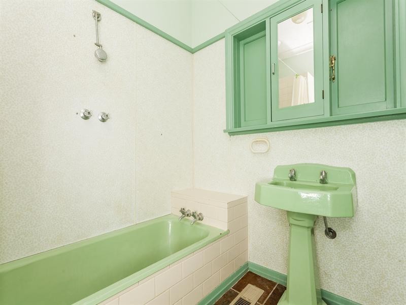 35 Oxford Street, Whittington VIC 3219