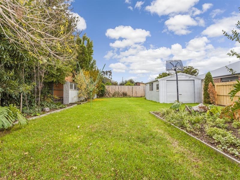35 Oxford Street, Whittington VIC 3219