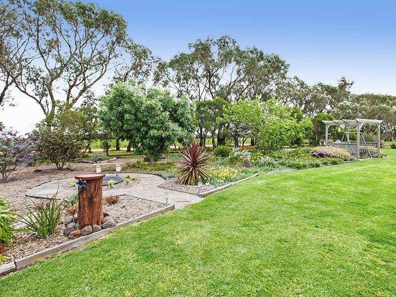 5 Graham Lane, Connewarre VIC 3227