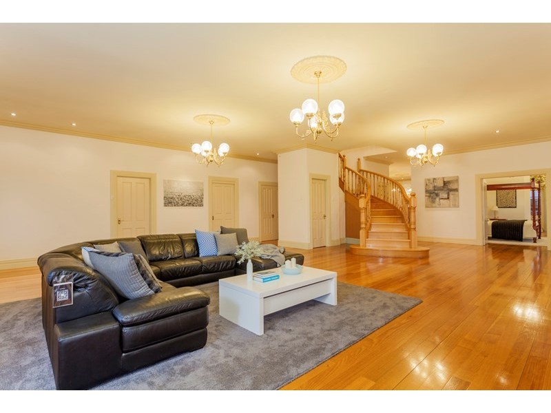 97-99 Grosvenor Drive, Wandana Heights VIC 3216