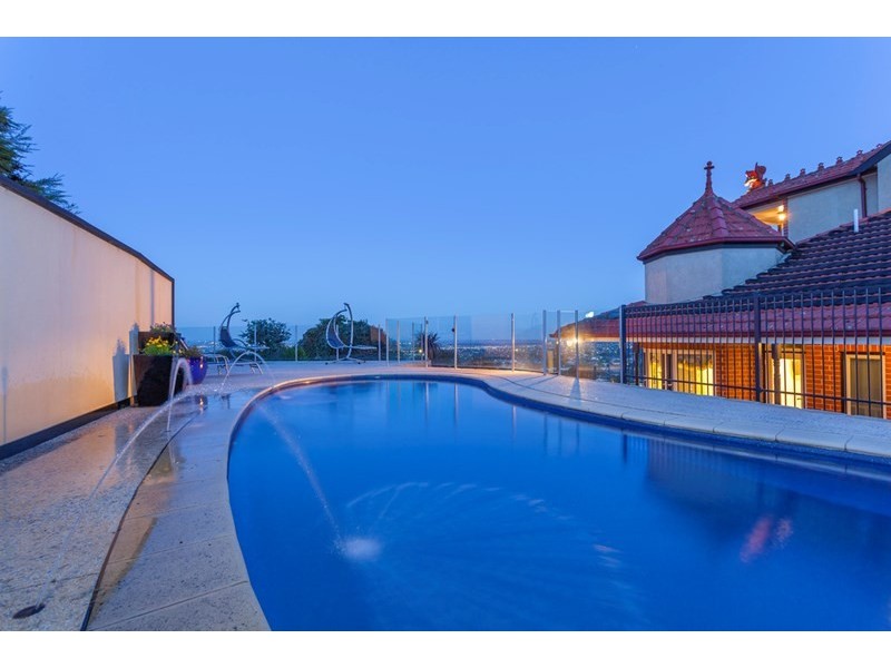 97-99 Grosvenor Drive, Wandana Heights VIC 3216