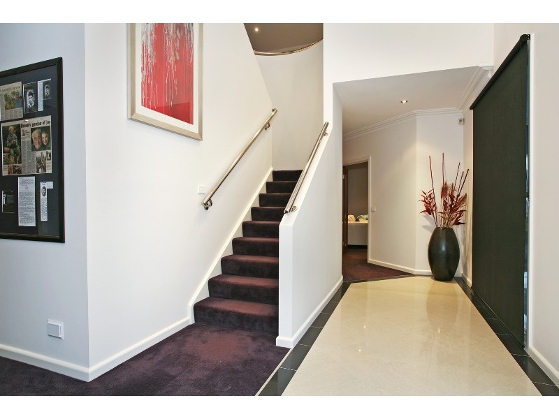 14 Grosvenor Drive, Wandana Heights VIC 3216