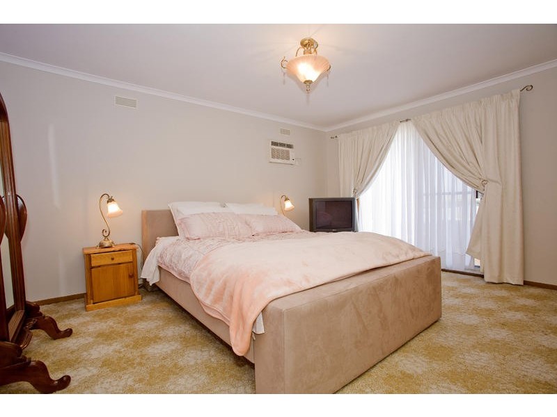 61 Wingarra Drive, Grovedale VIC 3216