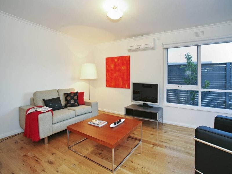 1/6-8 Stafford Street, Herne Hill VIC 3218