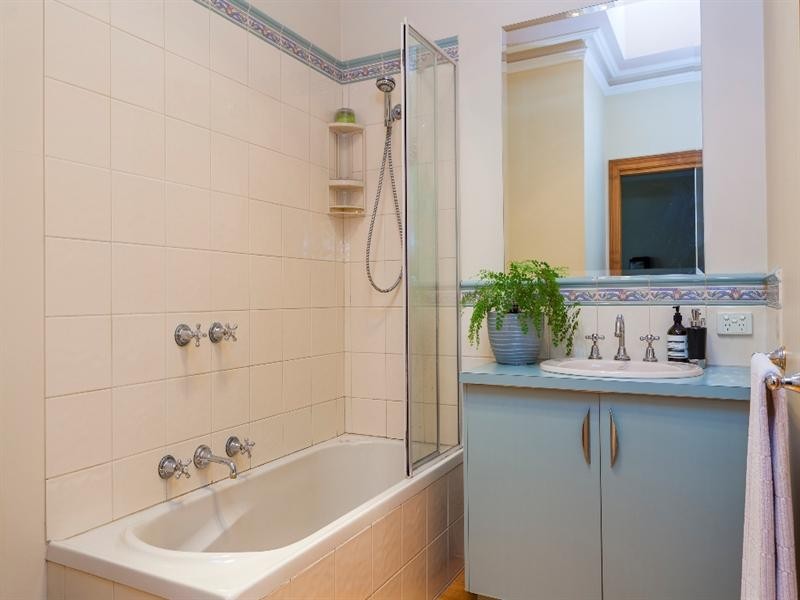 235 Yarra Street, Geelong VIC 3220