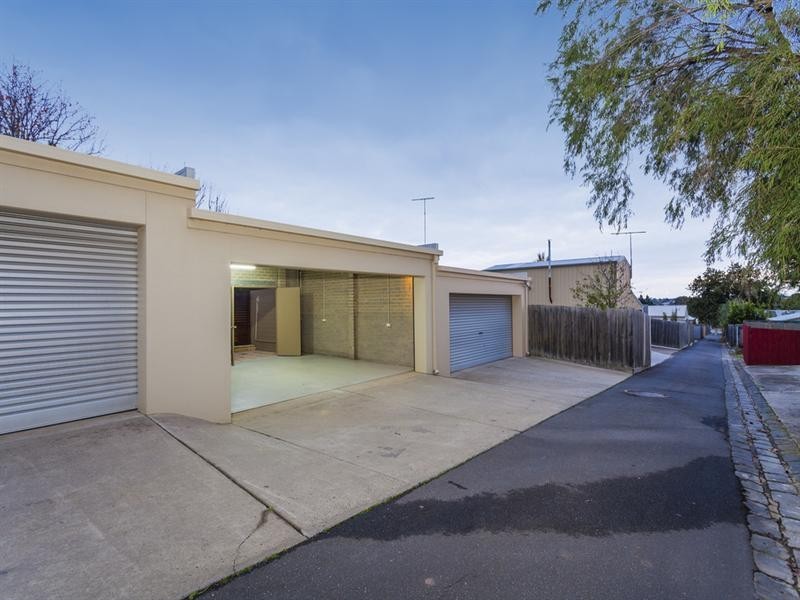 3/21 Stinton Avenue, Newtown VIC 3220