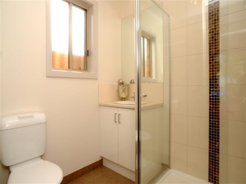 19 Spinnaker Drive, St Leonards VIC 3223